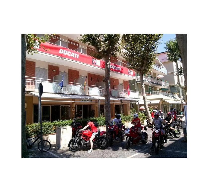 Hotel Arno Misano Adriatico