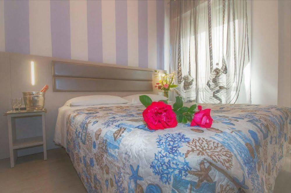 Hotel Arno 2*
